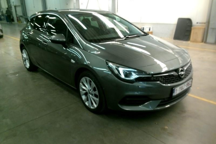 Opel Astra 2020 photo