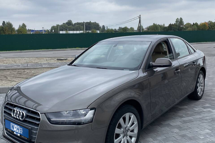 Audi A4 2013 фото