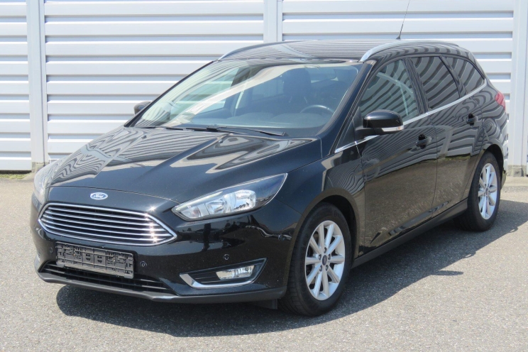 Ford Focus Turnier 2016 photo