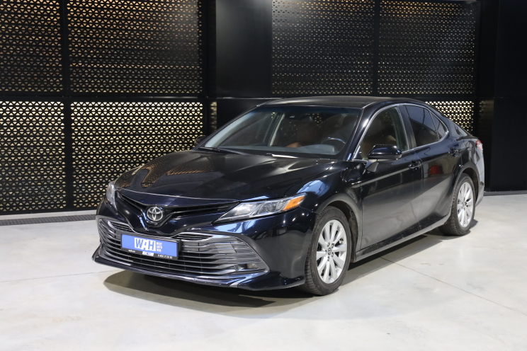 Toyota Camry 2017 photo