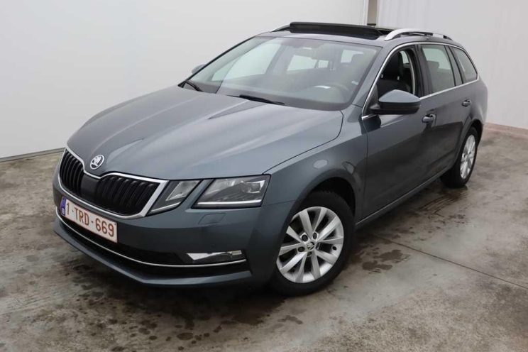 Skoda Octavia Combi 2018 photo