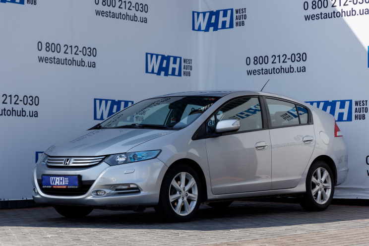 Honda Insight 2010 photo