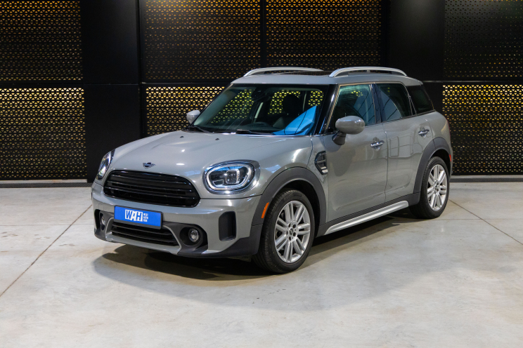 MINI Cooper Clubman 2021 фото