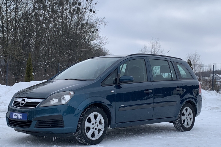 Opel Zafira 2007 photo