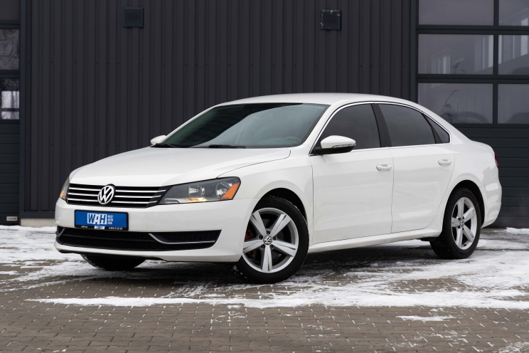 Volkswagen Passat 2012 photo