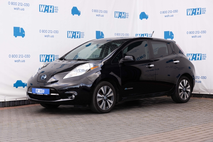 Nissan Leaf 2013 photo