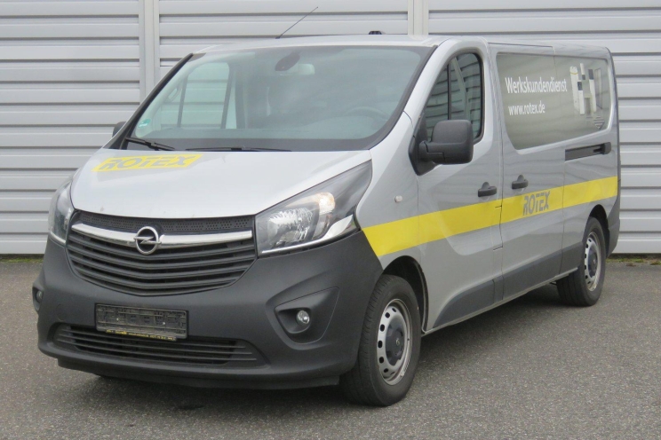 Opel Vivaro 2018 фото