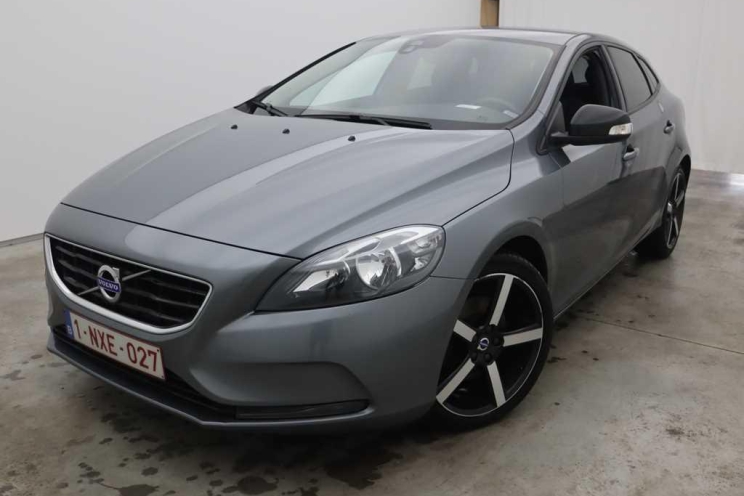 Volvo V40 2016 photo