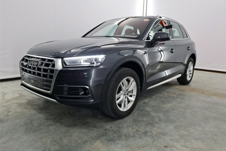 Audi Q5 2017 photo