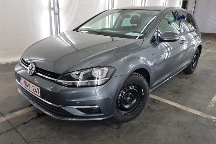 Volkswagen Golf 2019 фото