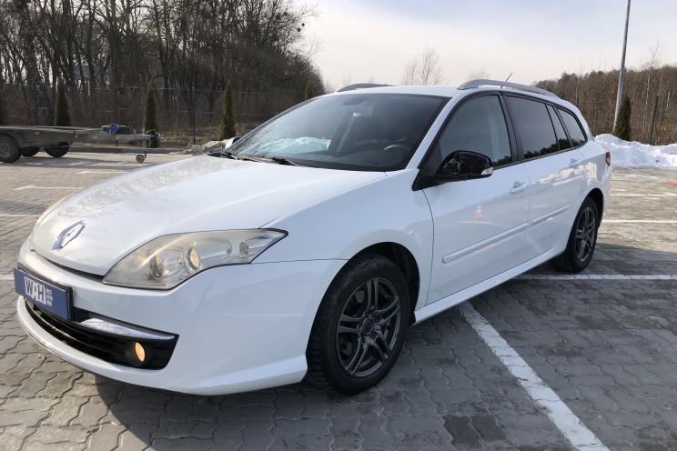 Renault Laguna фото