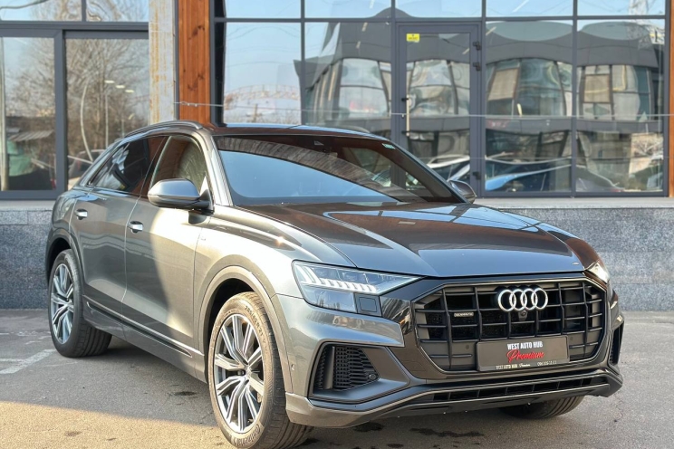 Audi Q8 55 TFSI 2019 фото