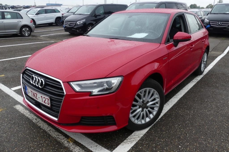 Audi A3 Sportback 2018 photo