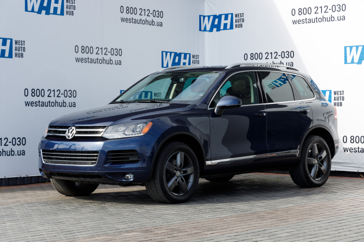Volkswagen Touareg 2012 photo