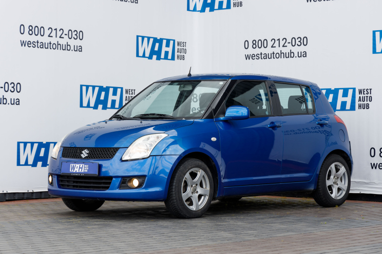 Suzuki Swift 2010 photo