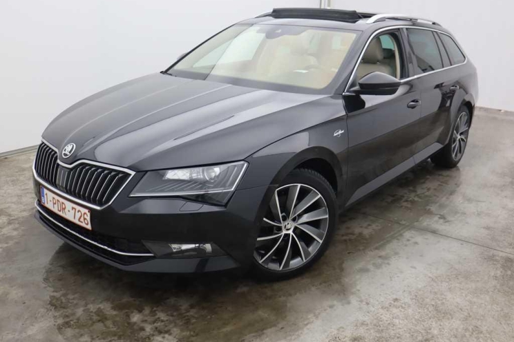 Skoda Superb Combi 2016 фото