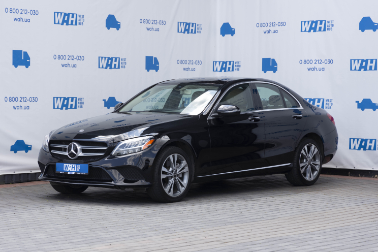 Mercedes-Benz C-Class C300 4Matic 2019 фото