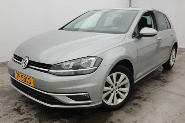 Volkswagen Golf 2019 photo