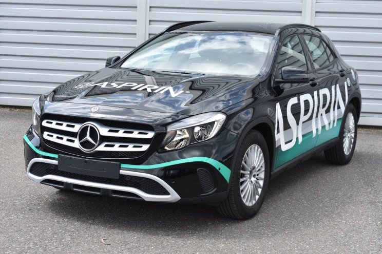 Mercedes-Benz GLA-Class 2019 фото