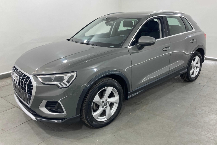 Audi Q3 2019 photo