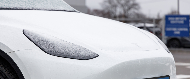 Скільки коштує зарядити електромобіль у лютому 2025