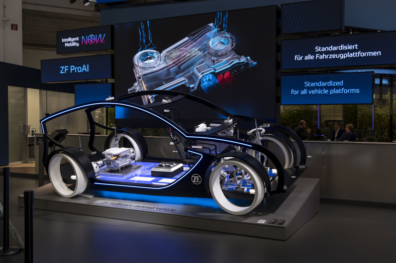 Історія компанії West Auto Hub фото 7