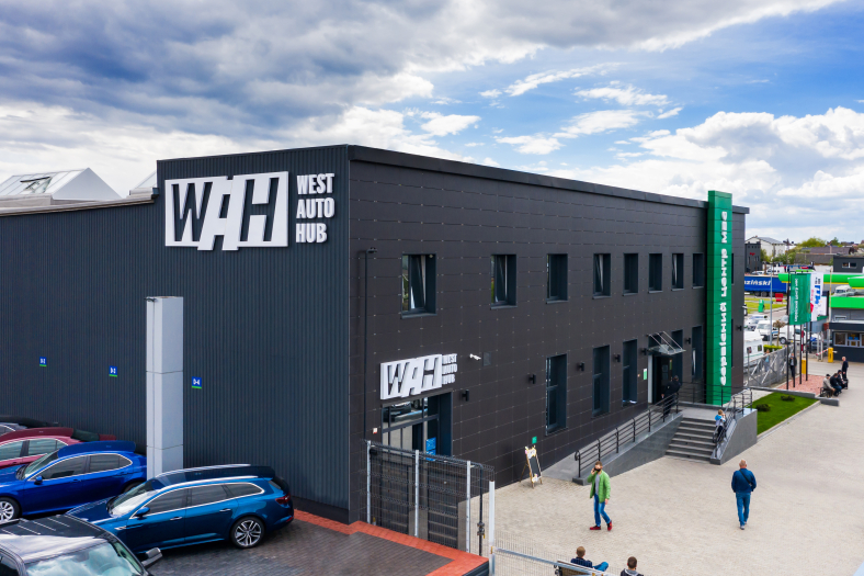 Історія компанії West Auto Hub фото 2
