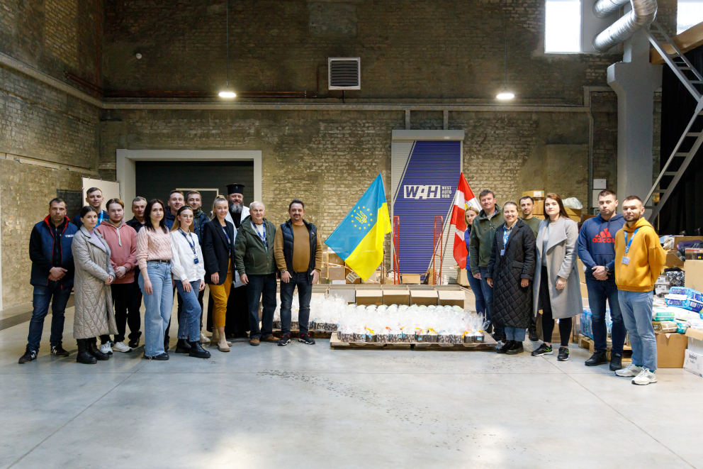 Компанія West Auto Hub та ГО "Волинське братство Святого Володимира Великого" вітає християн східного обряду з Воскресінням Христовим! фото