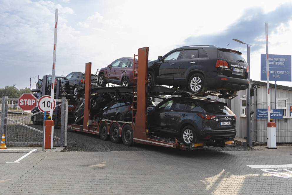 Розмитнення авто 2025 фото