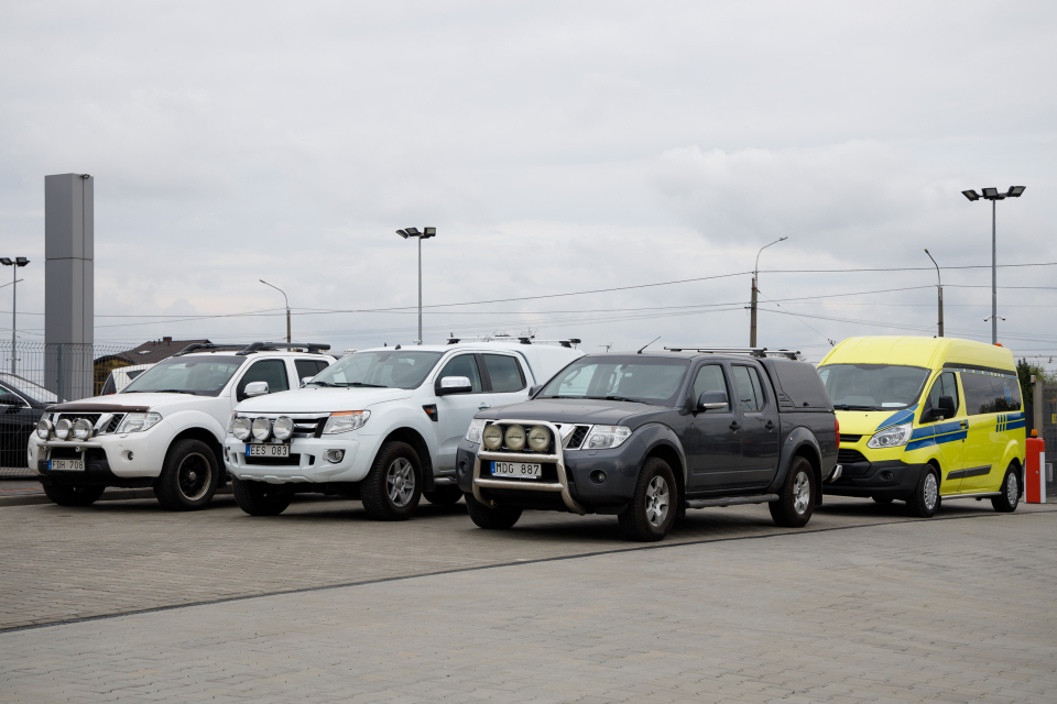 Як правильно ввезти автомобіль як гуманітарну допомогу? фото 1