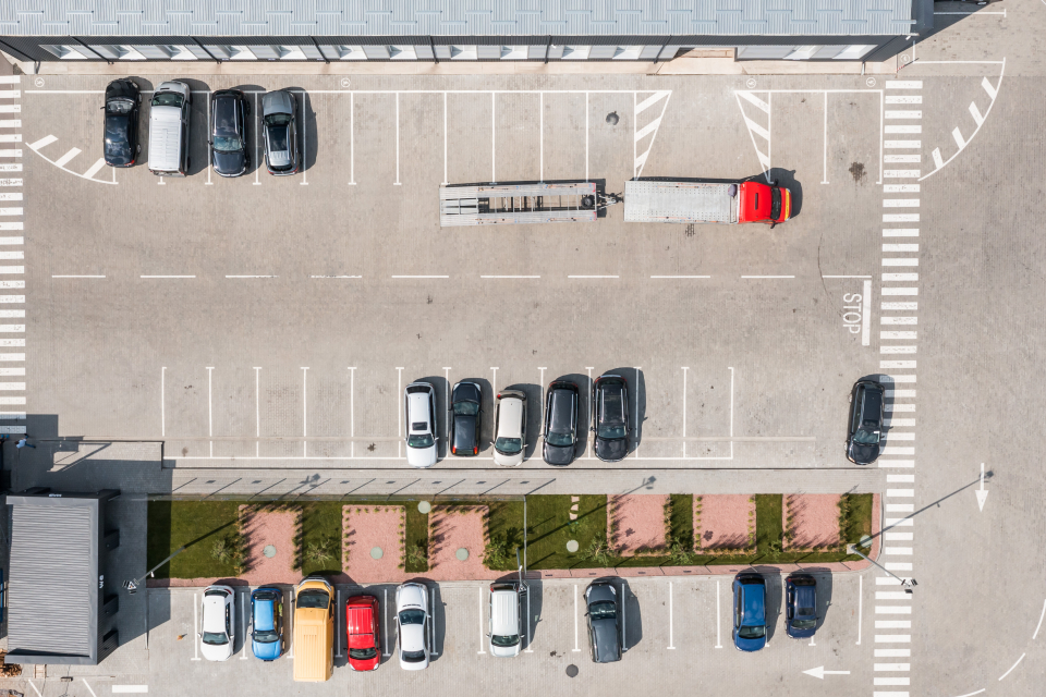 Сервіси для комфорту клієнтів на території West Auto Hub фото 4