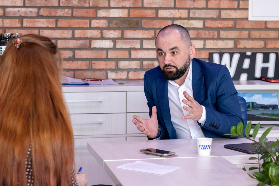 &nbsp;Антон Грисюк&nbsp;–&nbsp;начальник департаменту продажів Західного регіону компанії «УЛФ Фінанс» фото 1