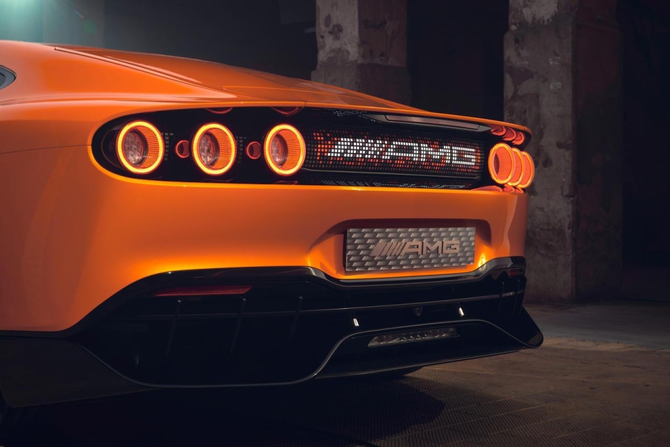 Mercedes-AMG GT XX Concept: нова ера спортивної розкоші фото 4