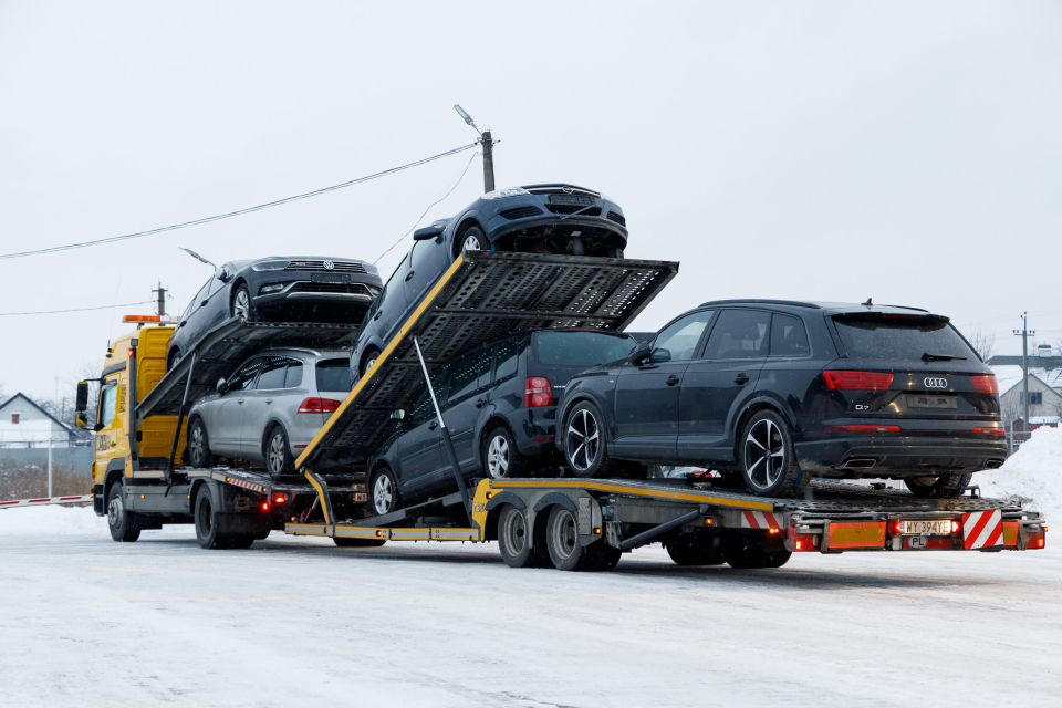 Які зміни чекають на імпорт авто у 2024 році? фото 1