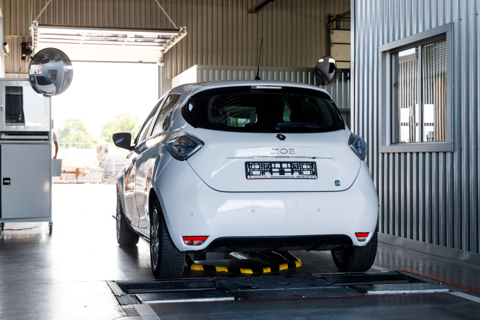 Як вигідно обрати електрокар фото 1